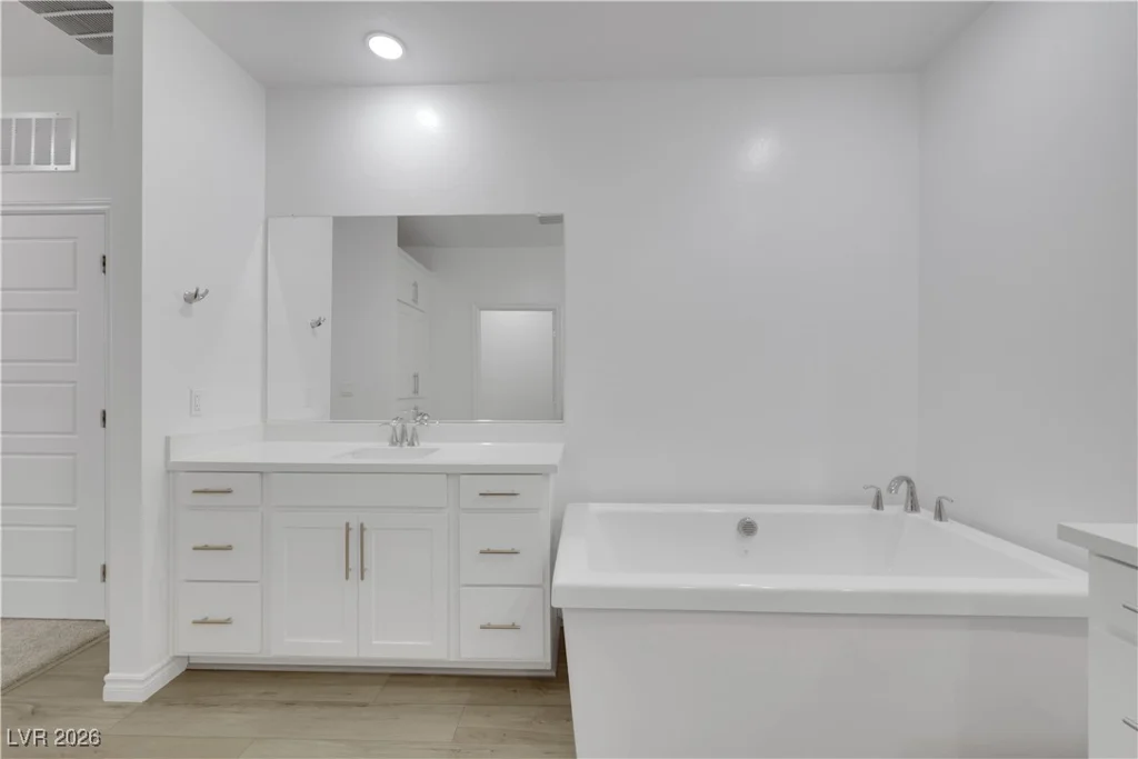 2555 Hampton, Henderson, NV 89052
