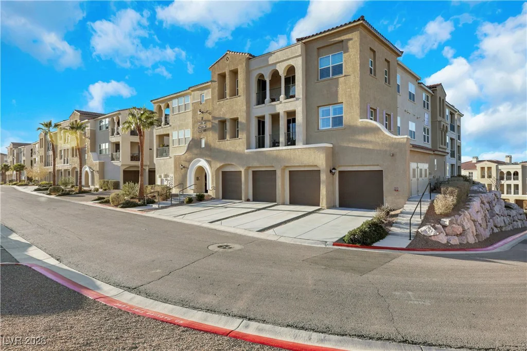 2555 Hampton, Henderson, NV 89052