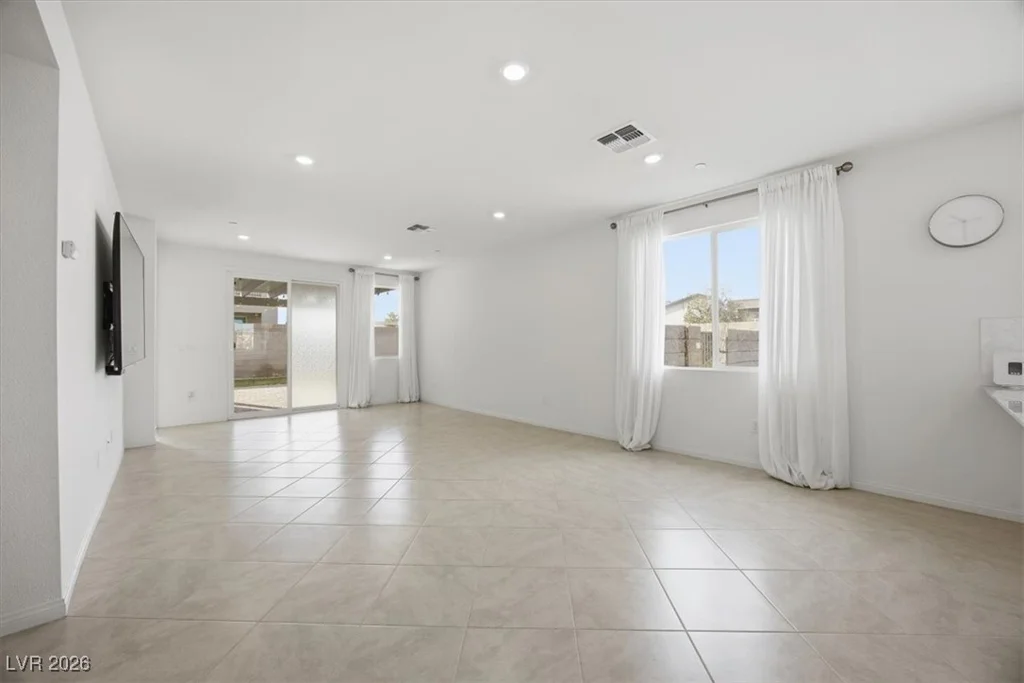 10215 Abseil, Las Vegas, NV 89166