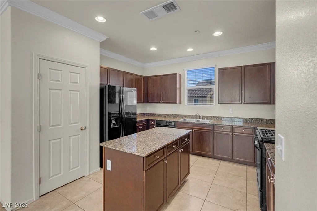 4603 Woolcomber, Las Vegas, NV 89115