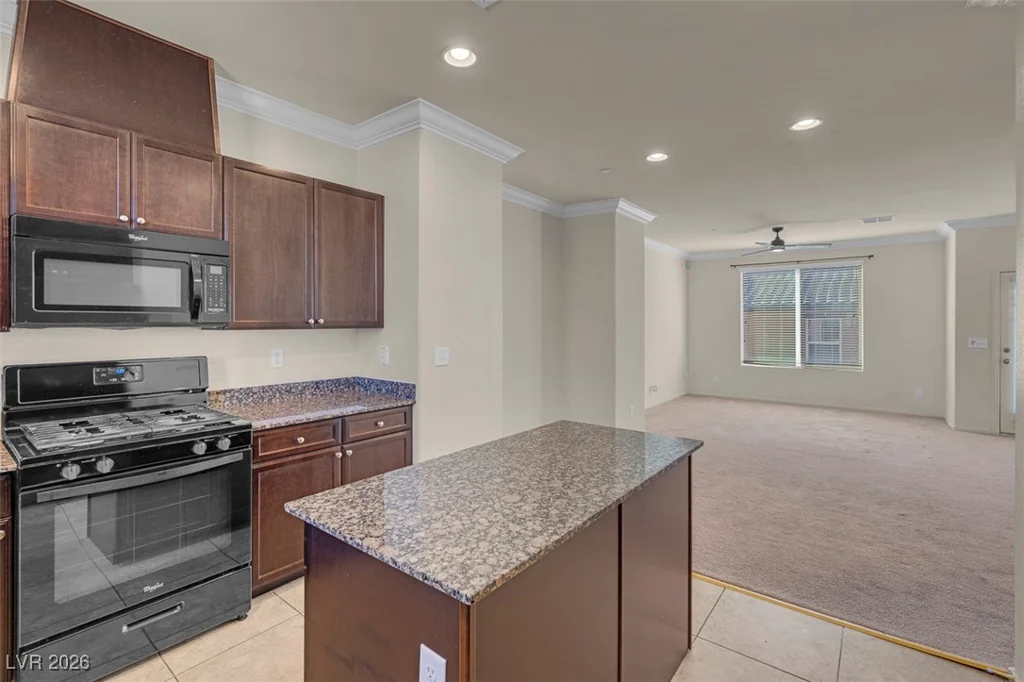4603 Woolcomber, Las Vegas, NV 89115