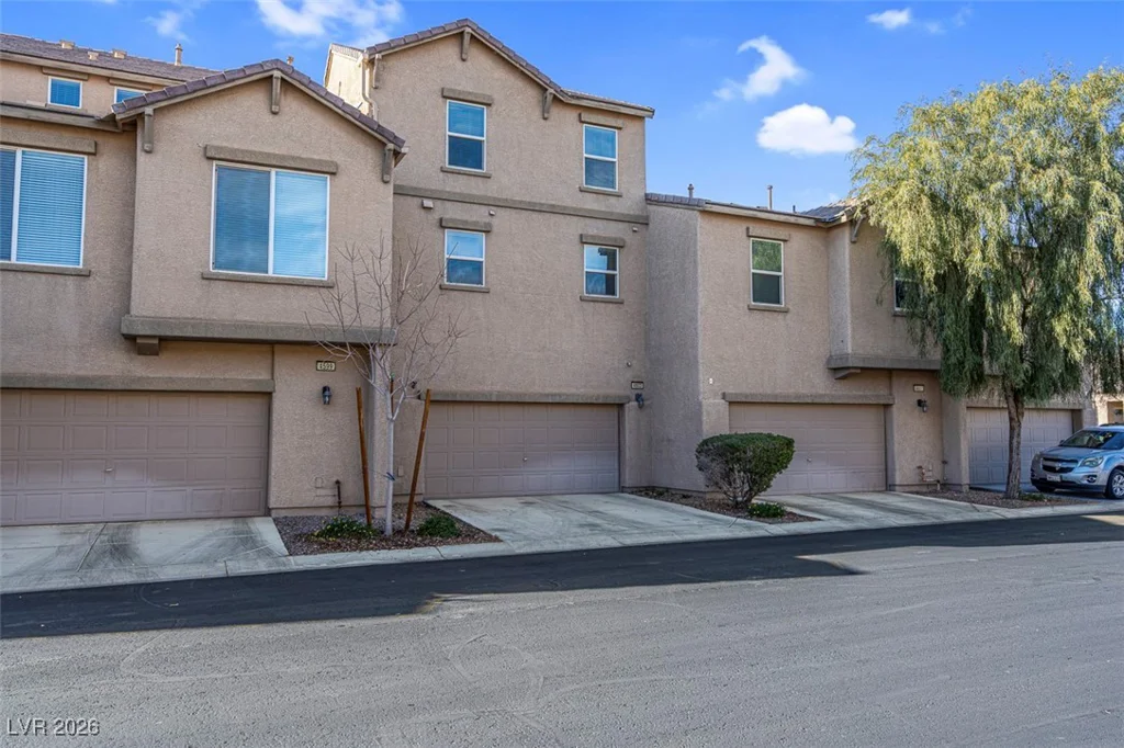 4603 Woolcomber, Las Vegas, NV 89115
