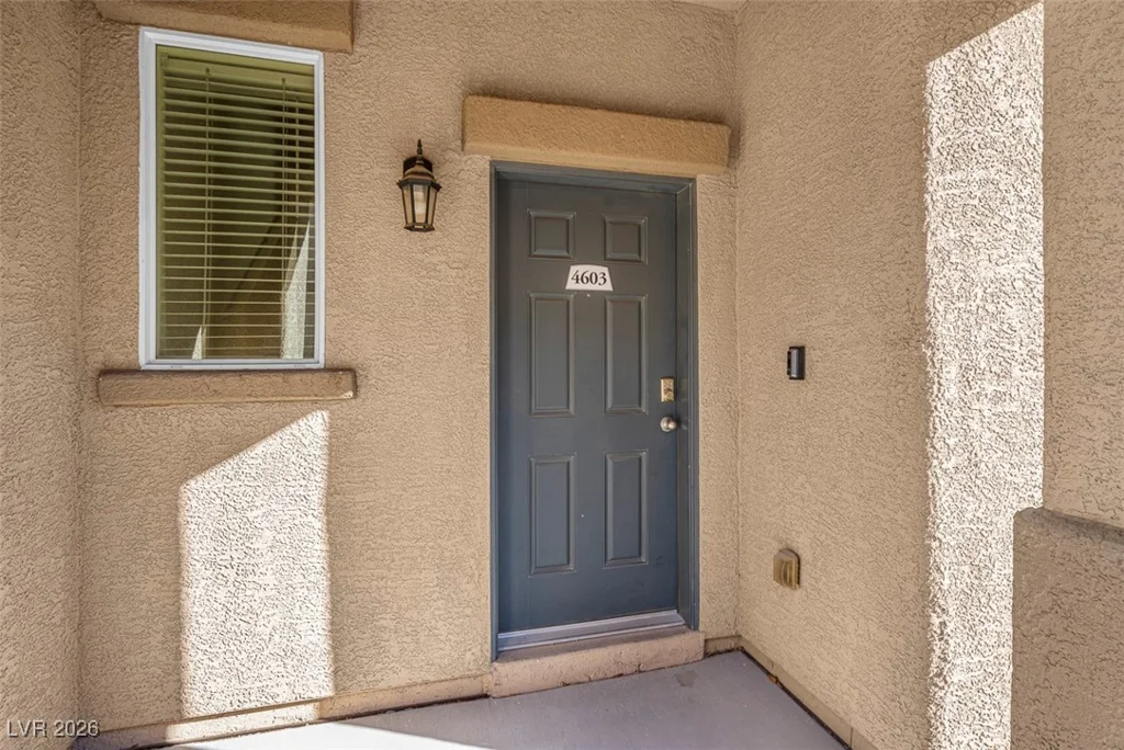 4603 Woolcomber, Las Vegas, NV 89115