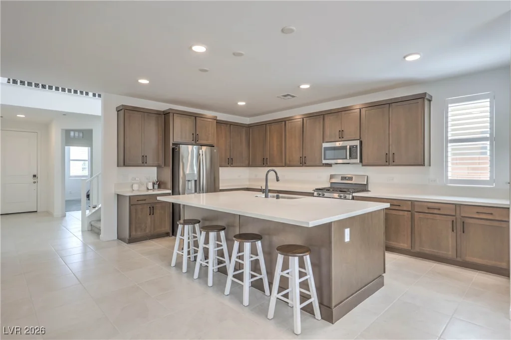 6923 Desert Finch, North Las Vegas, NV 89084