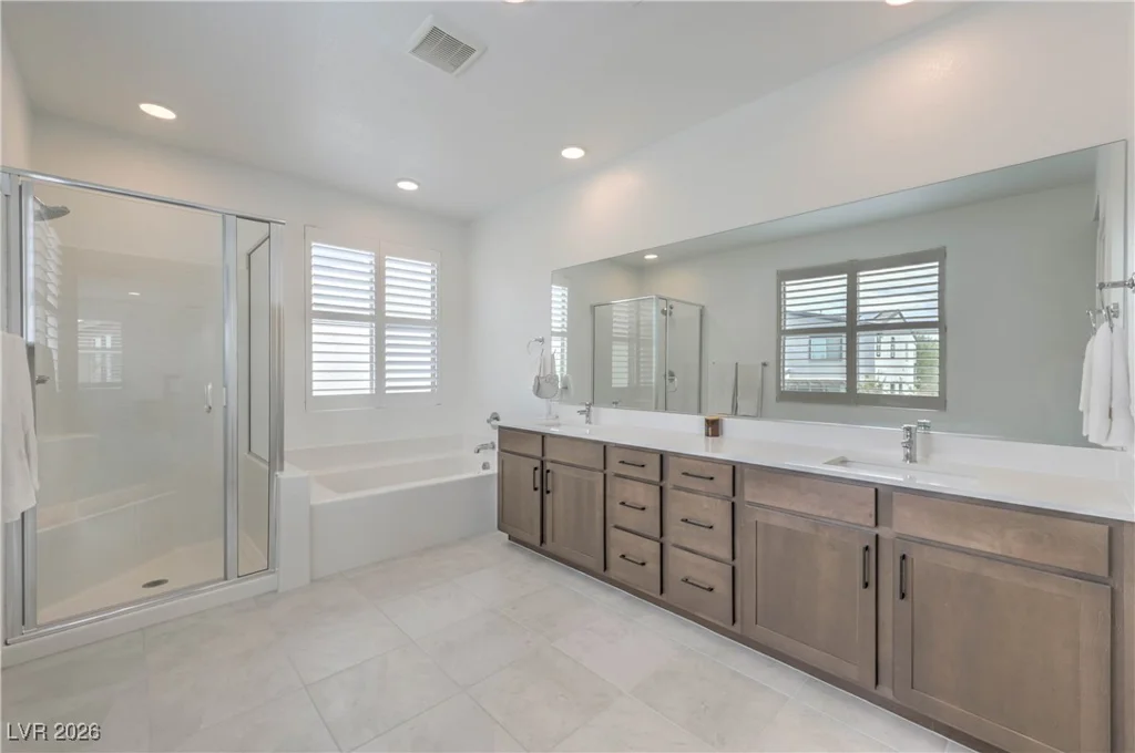 6923 Desert Finch, North Las Vegas, NV 89084