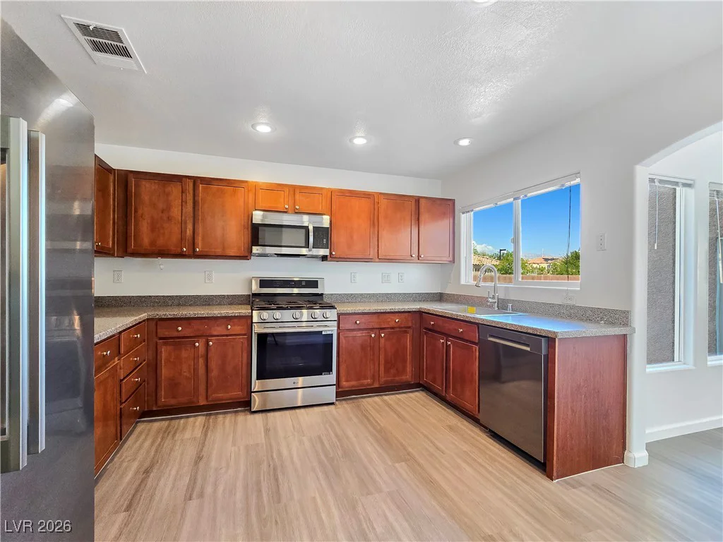 6599 Netherseal, Las Vegas, NV 89139