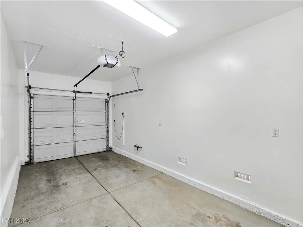 6599 Netherseal, Las Vegas, NV 89139