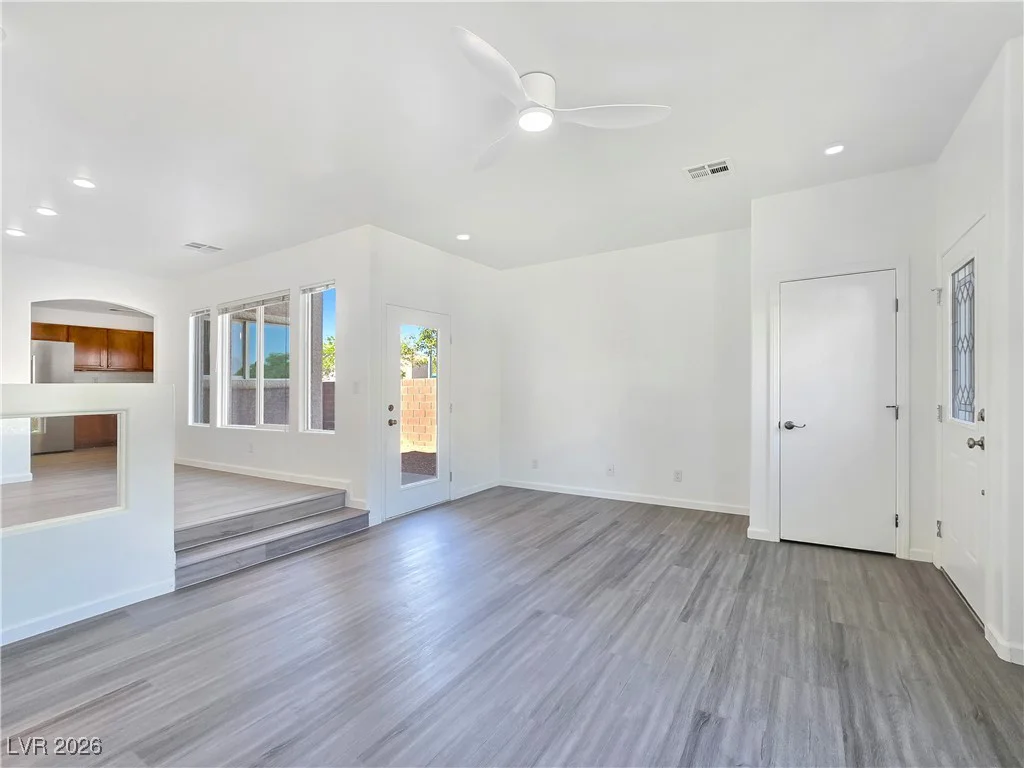 6599 Netherseal, Las Vegas, NV 89139