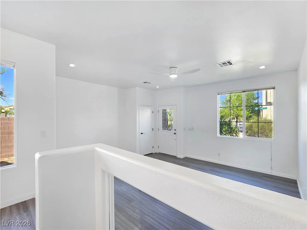 6599 Netherseal, Las Vegas, NV 89139