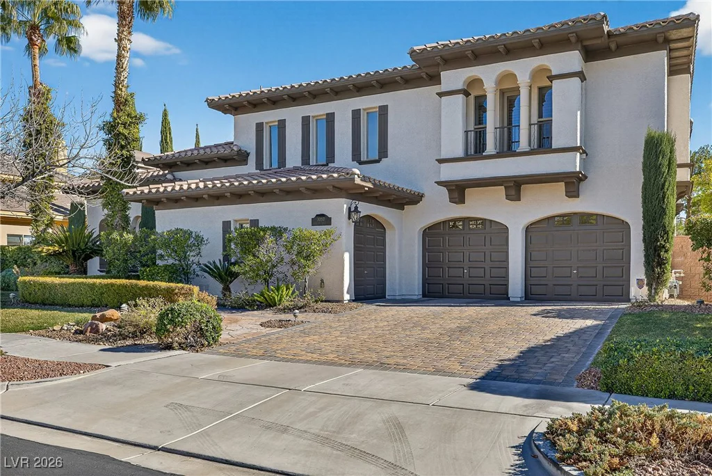 3050 American River, Las Vegas, NV 89135