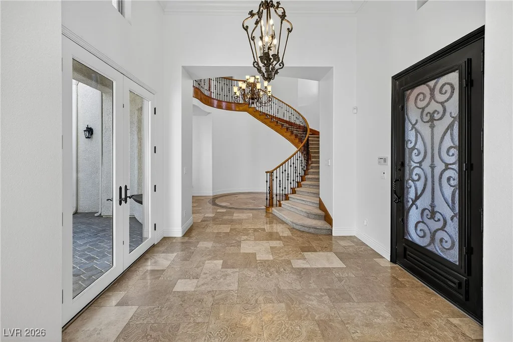 3050 American River, Las Vegas, NV 89135