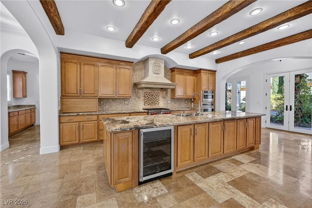 3050 American River, Las Vegas, NV 89135