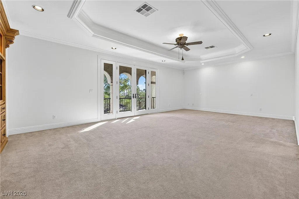 3050 American River, Las Vegas, NV 89135