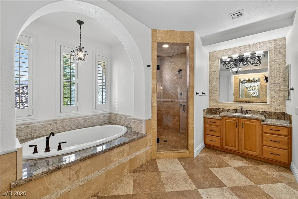 3050 American River, Las Vegas, NV 89135