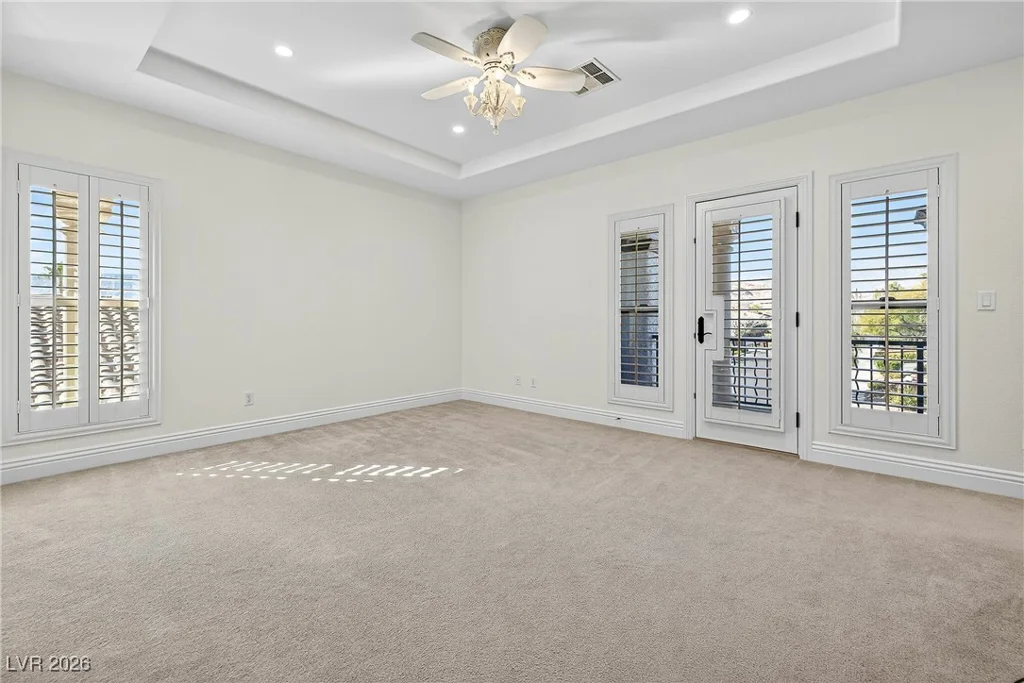 3050 American River, Las Vegas, NV 89135