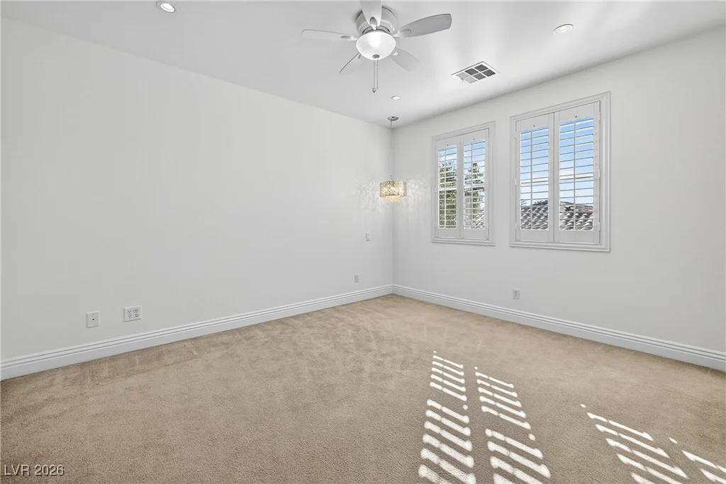 3050 American River, Las Vegas, NV 89135