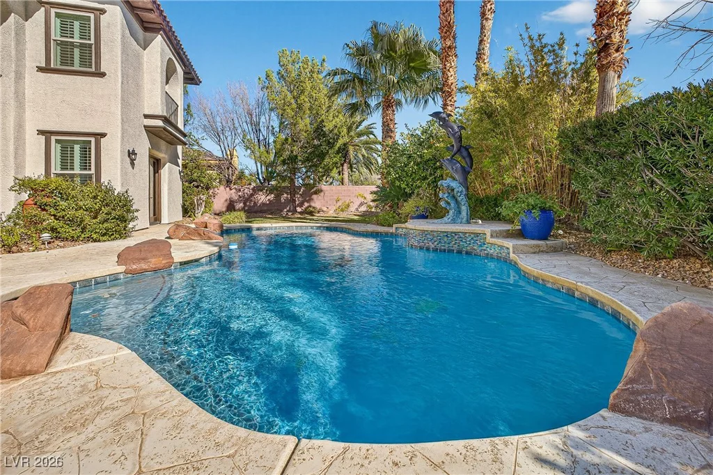 3050 American River, Las Vegas, NV 89135