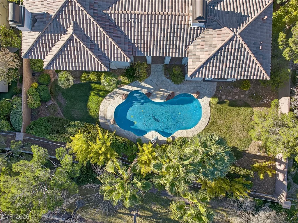 3050 American River, Las Vegas, NV 89135