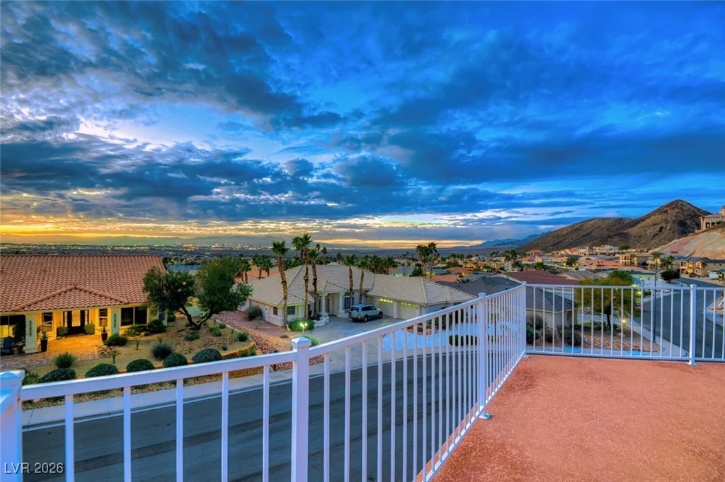1105 Malachite, Henderson, NV 89011