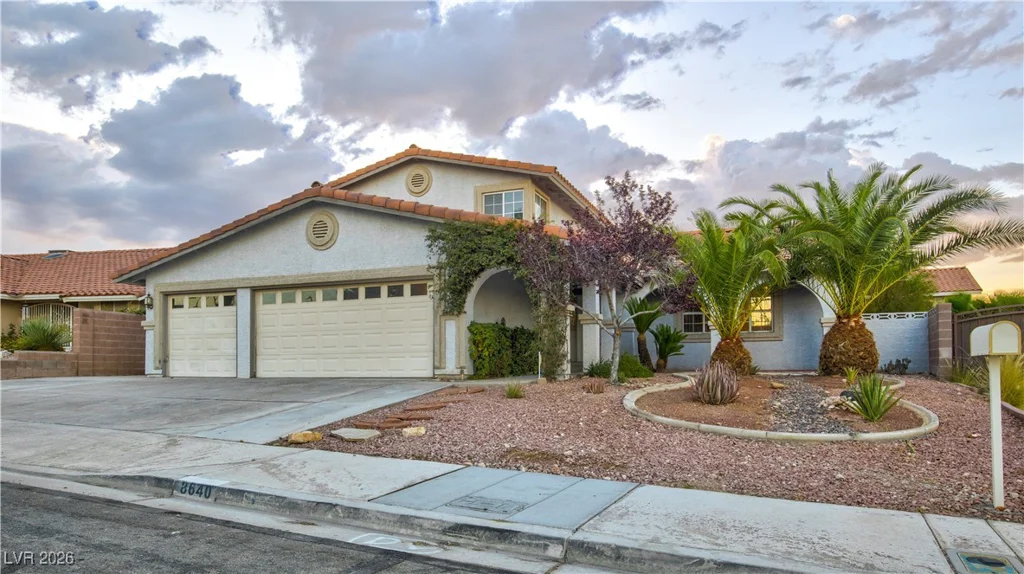8640 Blissville, Las Vegas, NV 89145