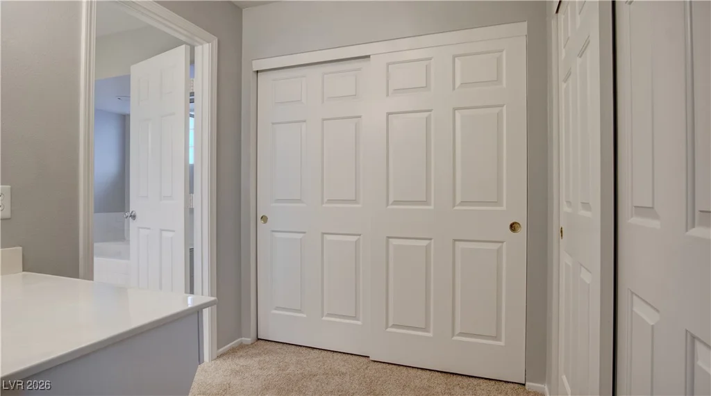 8640 Blissville, Las Vegas, NV 89145