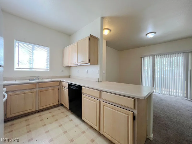 5650 Sahara, Las Vegas, NV 89142