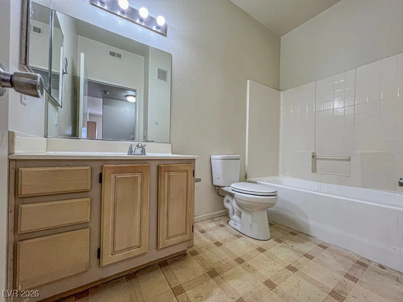 5650 Sahara, Las Vegas, NV 89142
