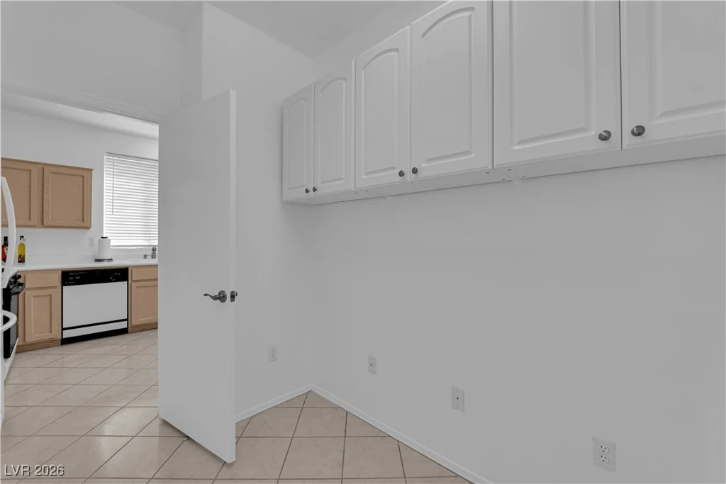 2323 Barbers Point, Las Vegas, NV 89134