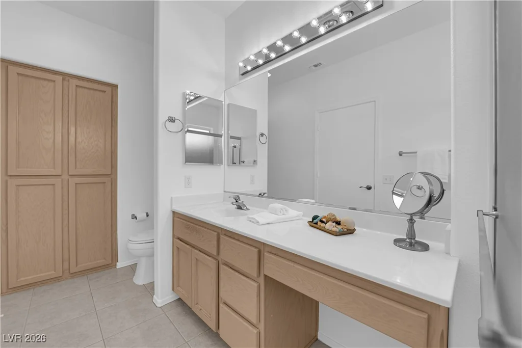 2323 Barbers Point, Las Vegas, NV 89134