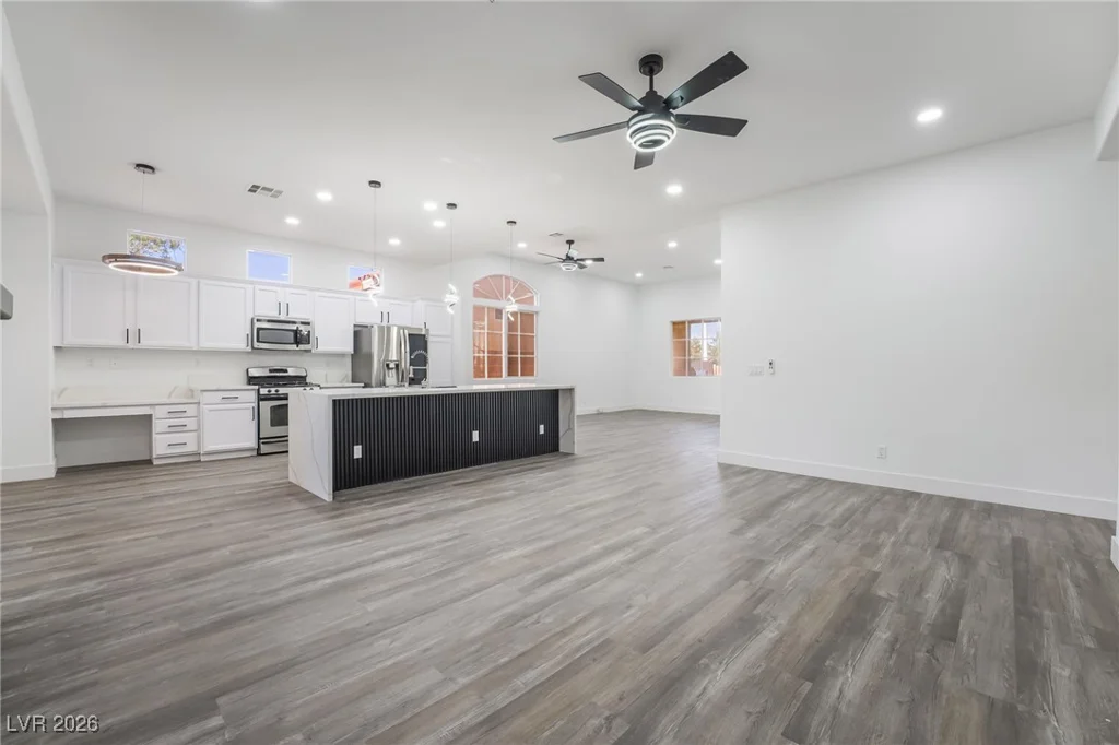 8880 Star Valley, Las Vegas, NV 89123