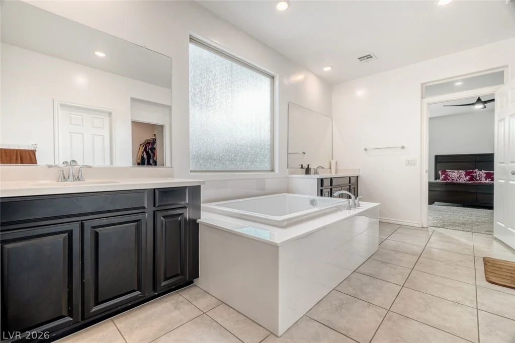 3135 Hazy Hills, Henderson, NV 89052