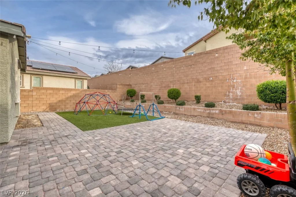 3135 Hazy Hills, Henderson, NV 89052