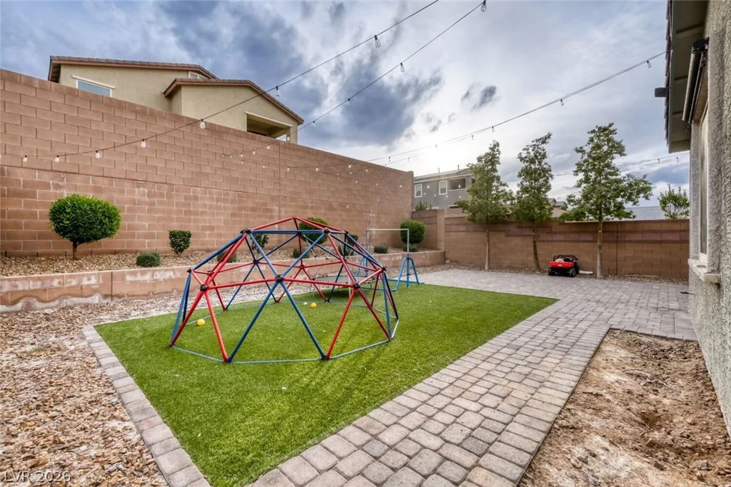 3135 Hazy Hills, Henderson, NV 89052