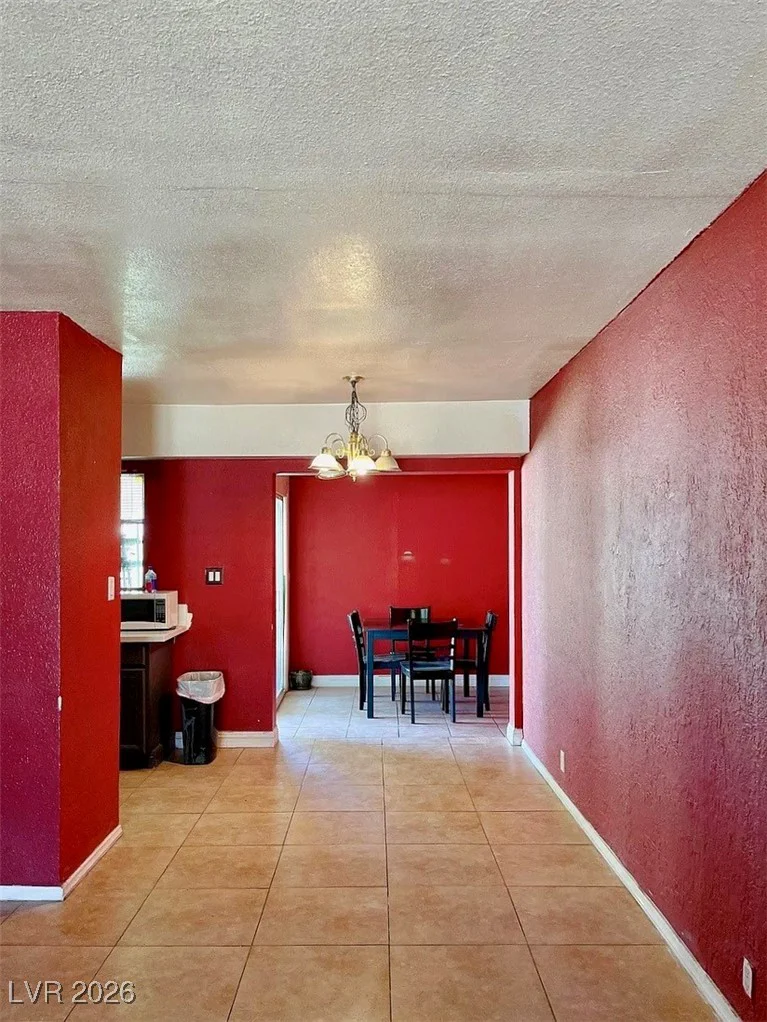 4911 Lana, Las Vegas, NV 89121
