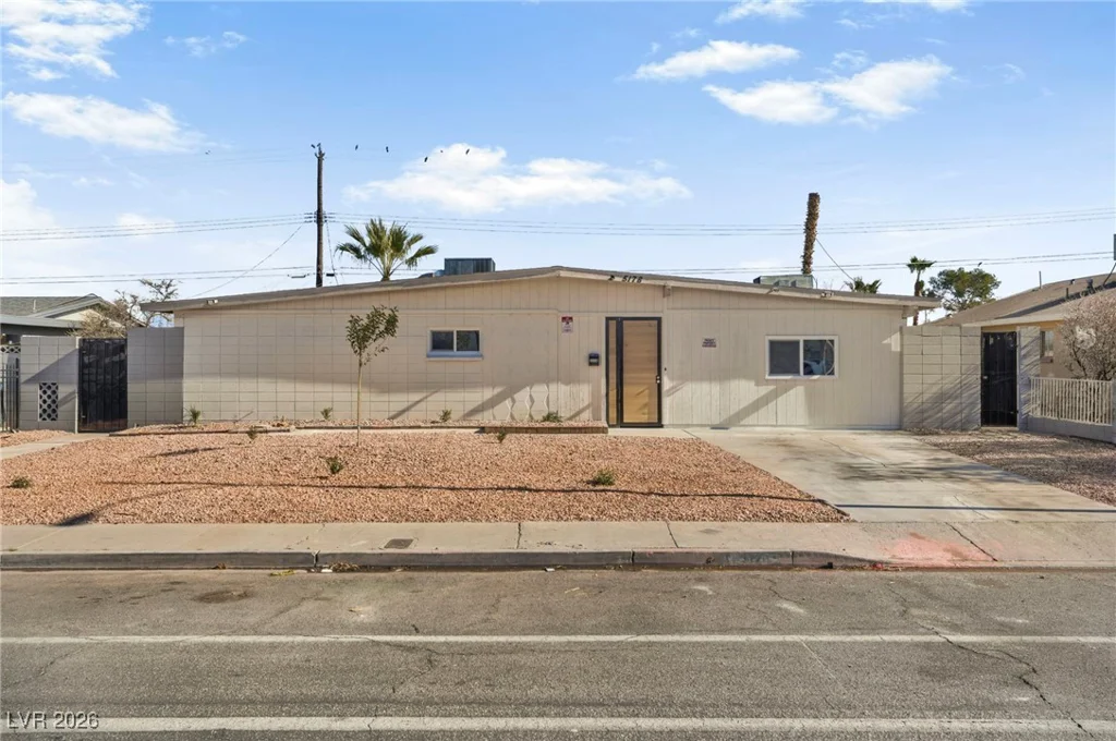 5178 Wilbur, Las Vegas, NV 89119