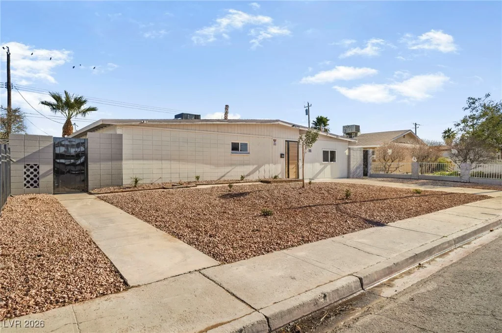 5178 Wilbur, Las Vegas, NV 89119