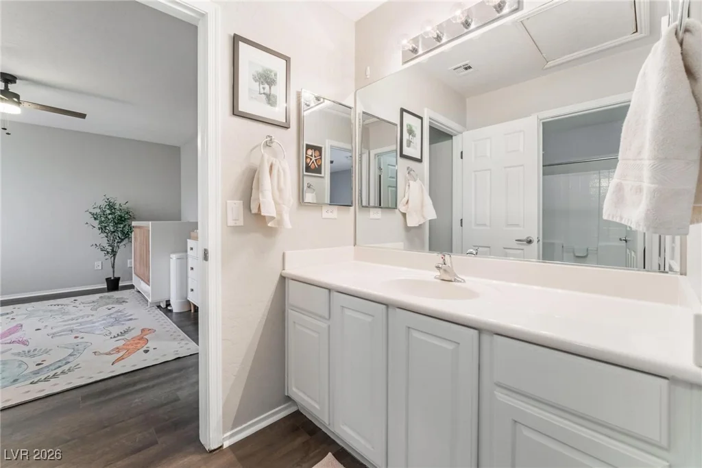 8132 Celina Hills, Las Vegas, NV 89131
