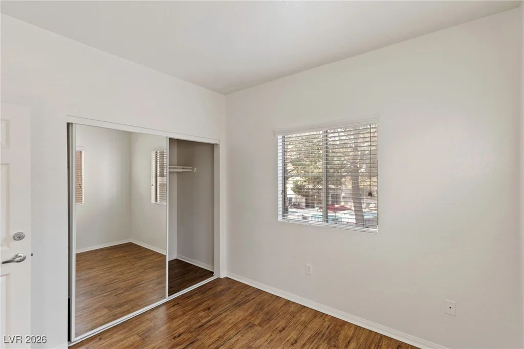 5250 Rainbow, Las Vegas, NV 89118