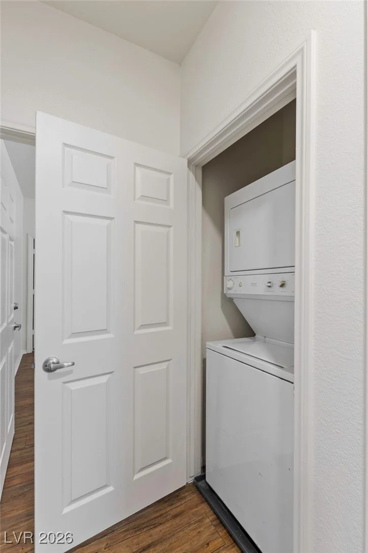 5250 Rainbow, Las Vegas, NV 89118