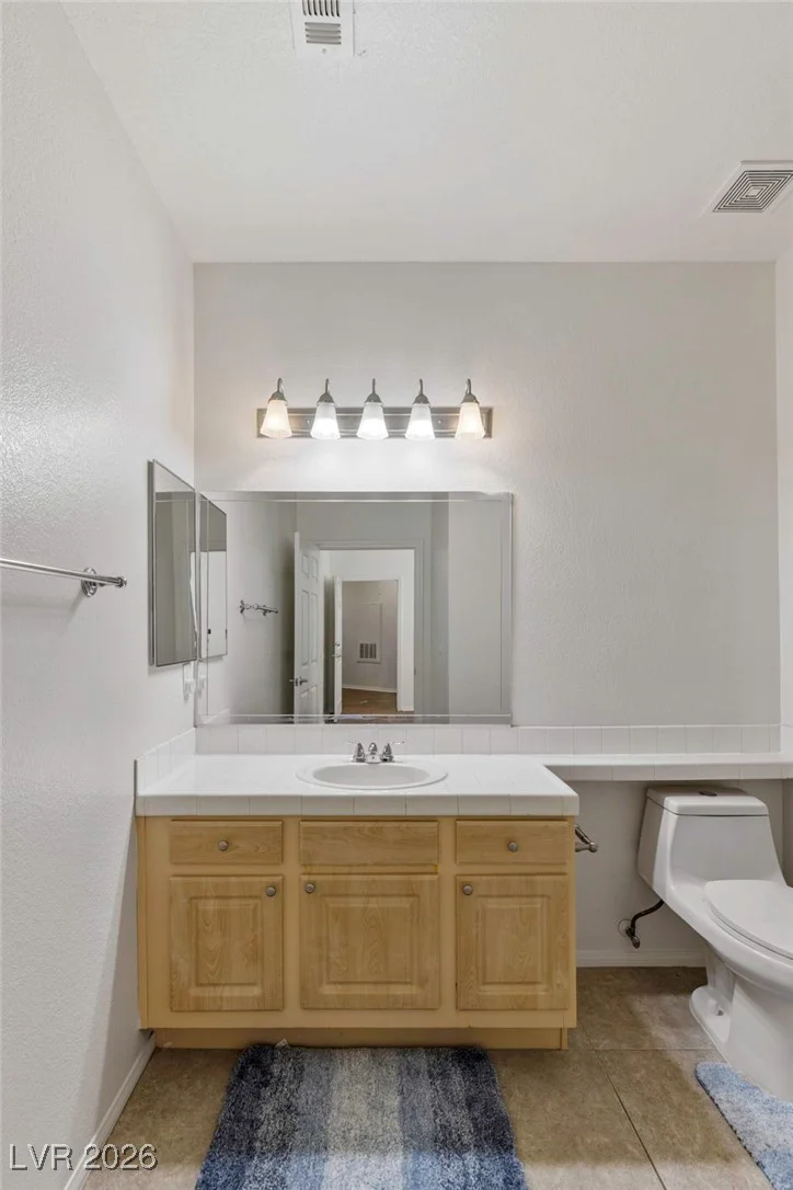 5250 Rainbow, Las Vegas, NV 89118