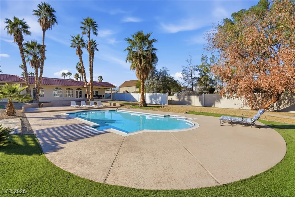2840 Miller, Las Vegas, NV 89117