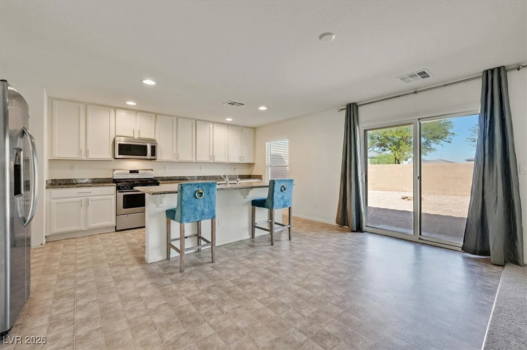 5250 Chester Creek, Las Vegas, NV 89141