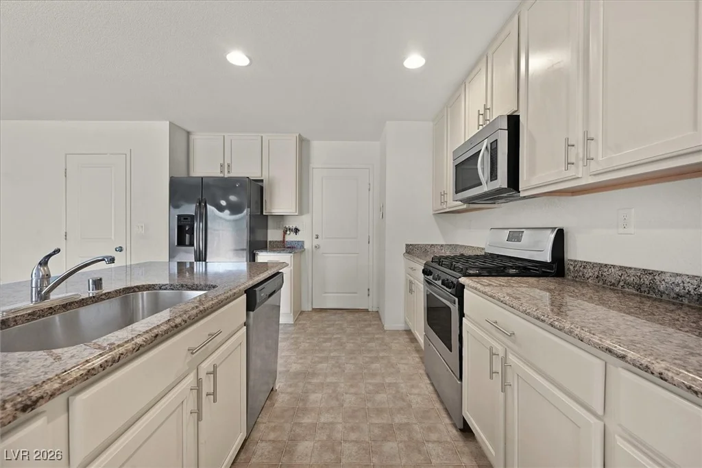5250 Chester Creek, Las Vegas, NV 89141