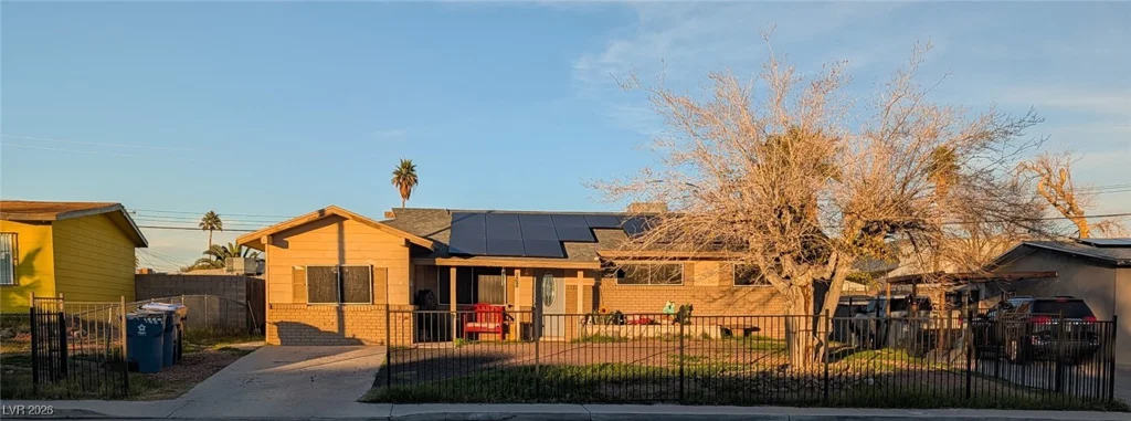 508 Rossmoyne, North Las Vegas, NV 89030