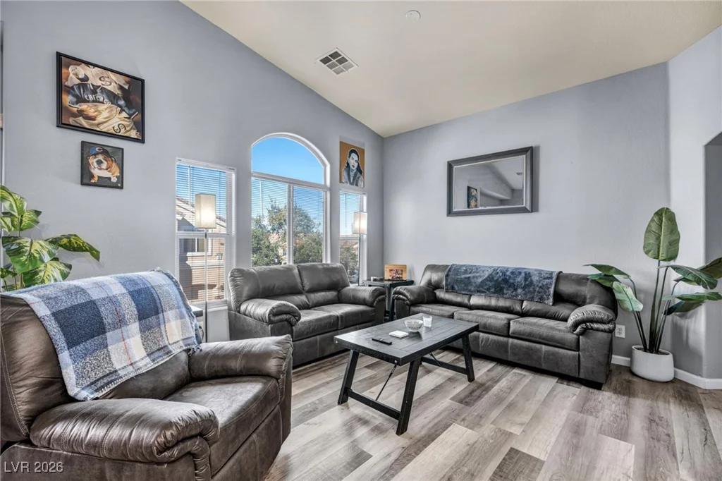 1090 Sheer Paradise, Henderson, NV 89002