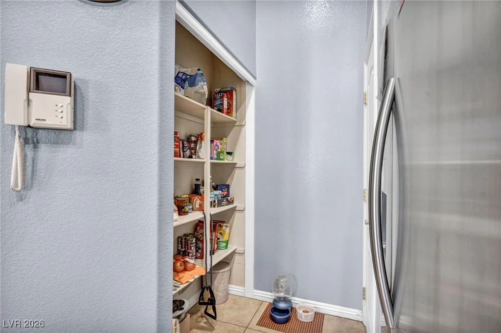 1090 Sheer Paradise, Henderson, NV 89002