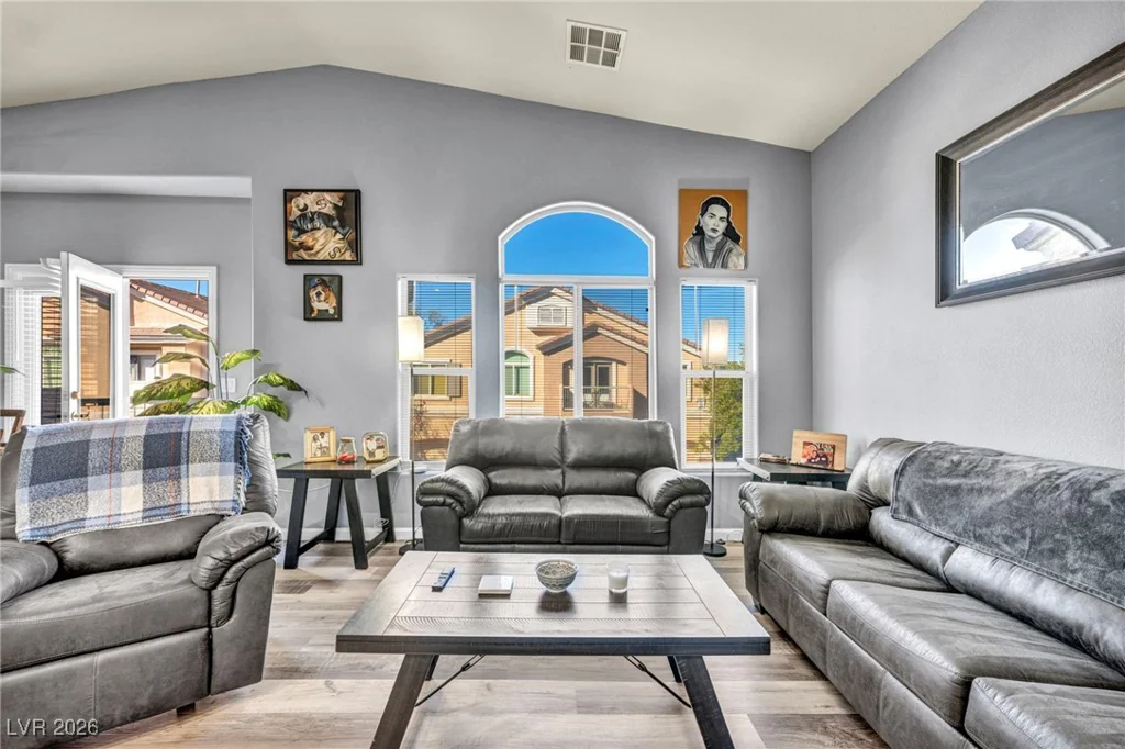 1090 Sheer Paradise, Henderson, NV 89002