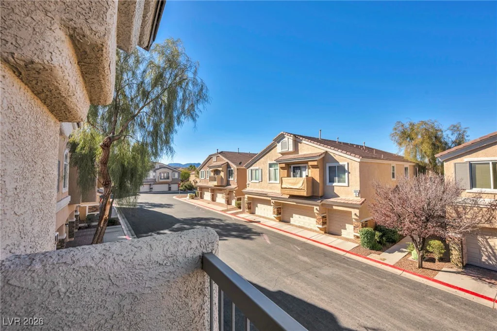 1090 Sheer Paradise, Henderson, NV 89002