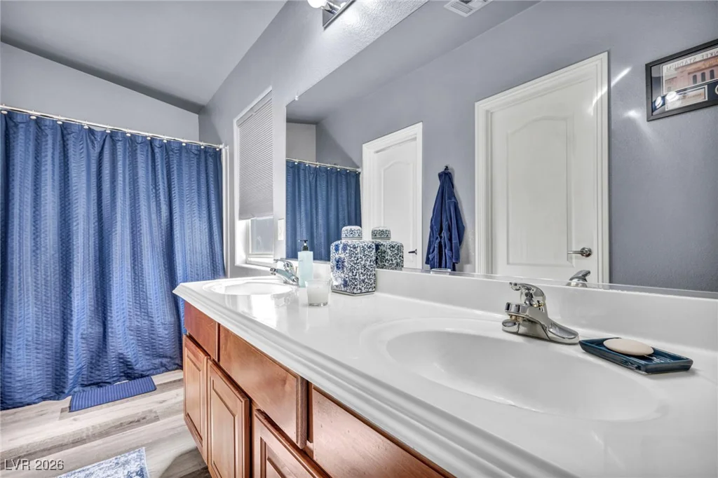 1090 Sheer Paradise, Henderson, NV 89002