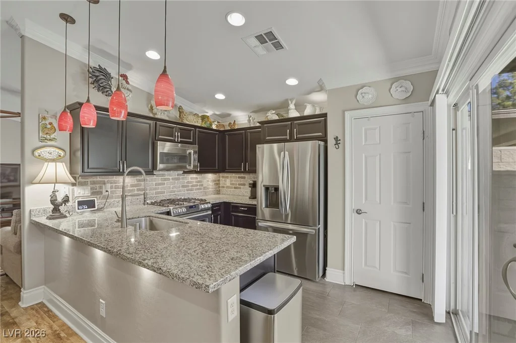 5924 Radiance Park, North Las Vegas, NV 89081